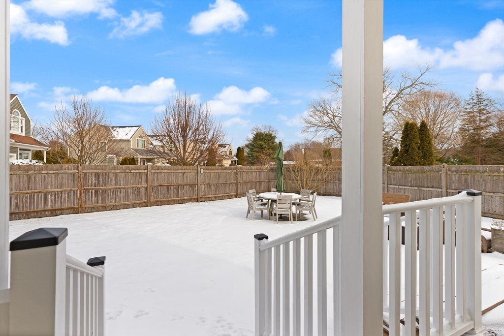 4 Evergreen Cir # 4