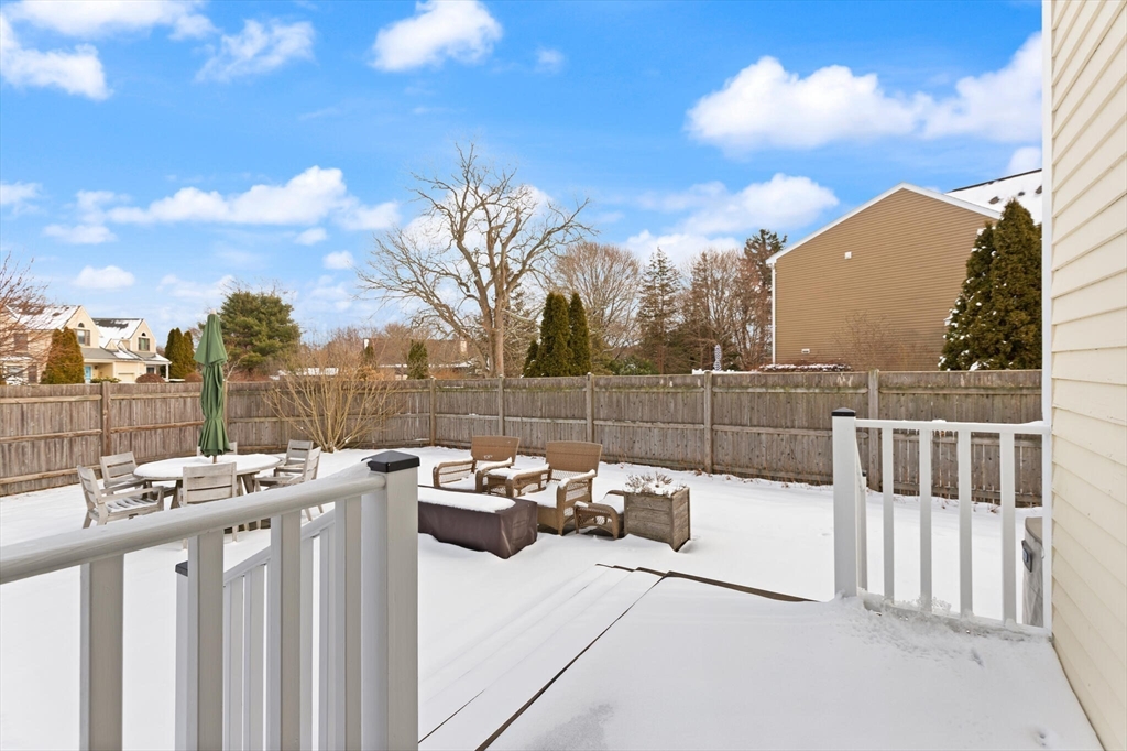 4 Evergreen Cir # 4