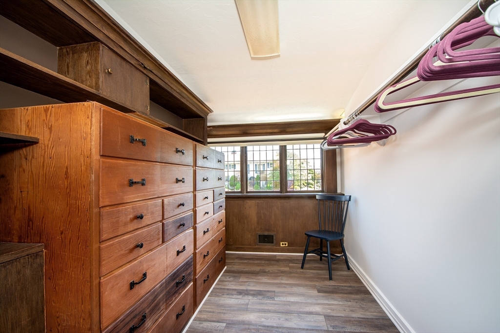 19 Hobart Lane Unit: JULY/AUG
