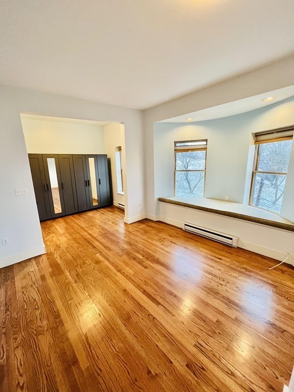 49 Fort Ave # 2