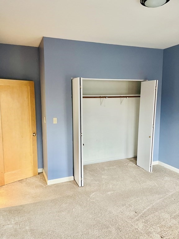49 Fort Ave # 2