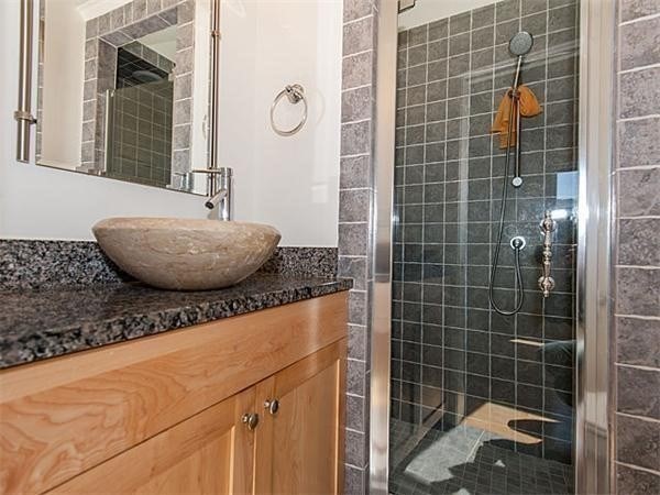11 Vandine St. # 1