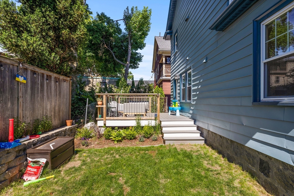 65 Westmoreland St # 1