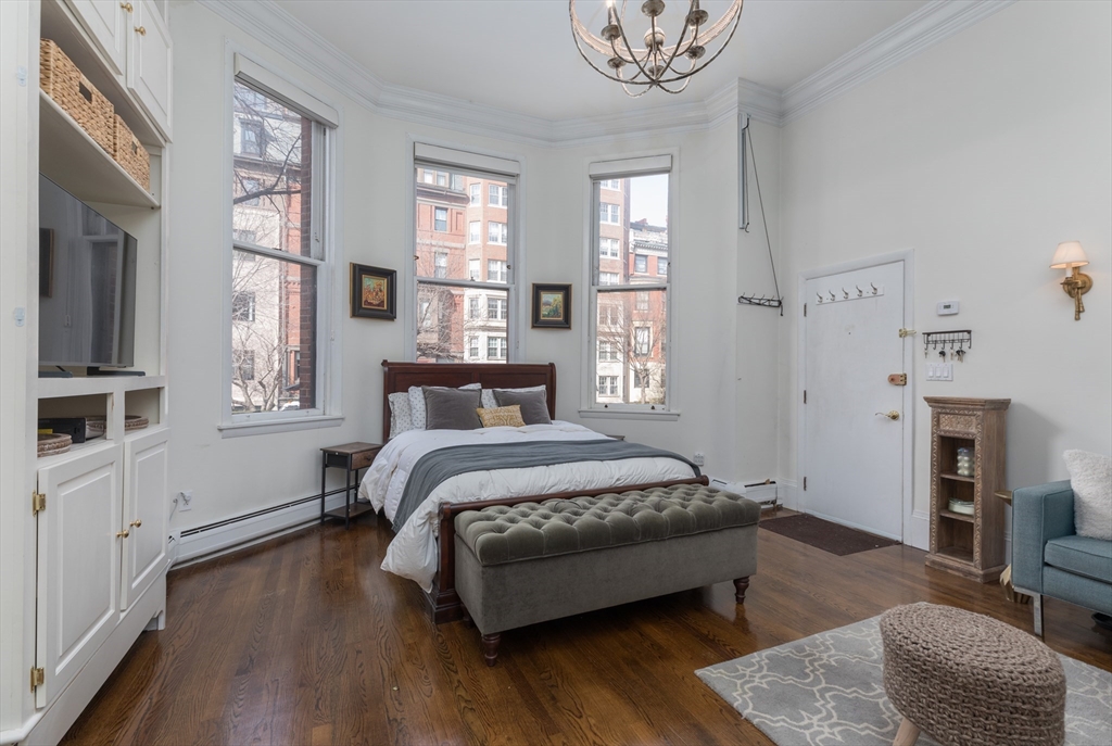 271 Beacon St # 1