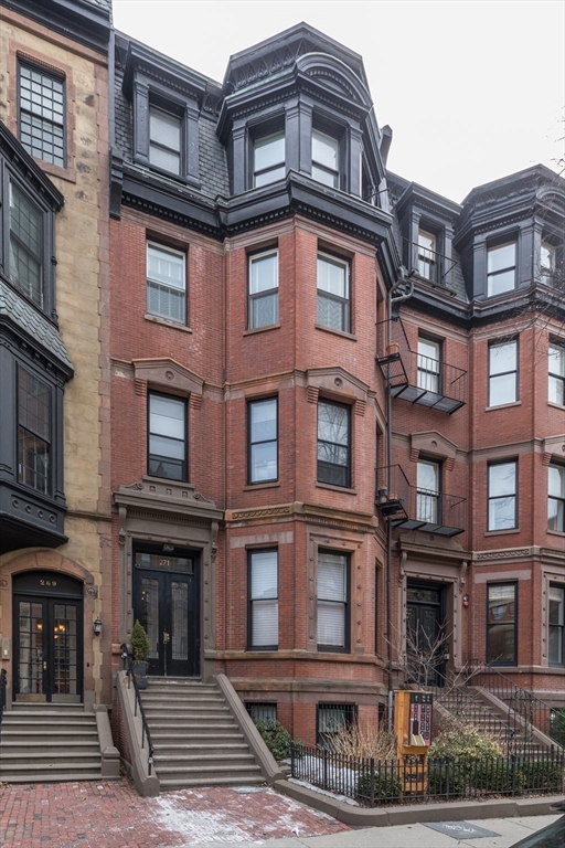 271 Beacon St # 1