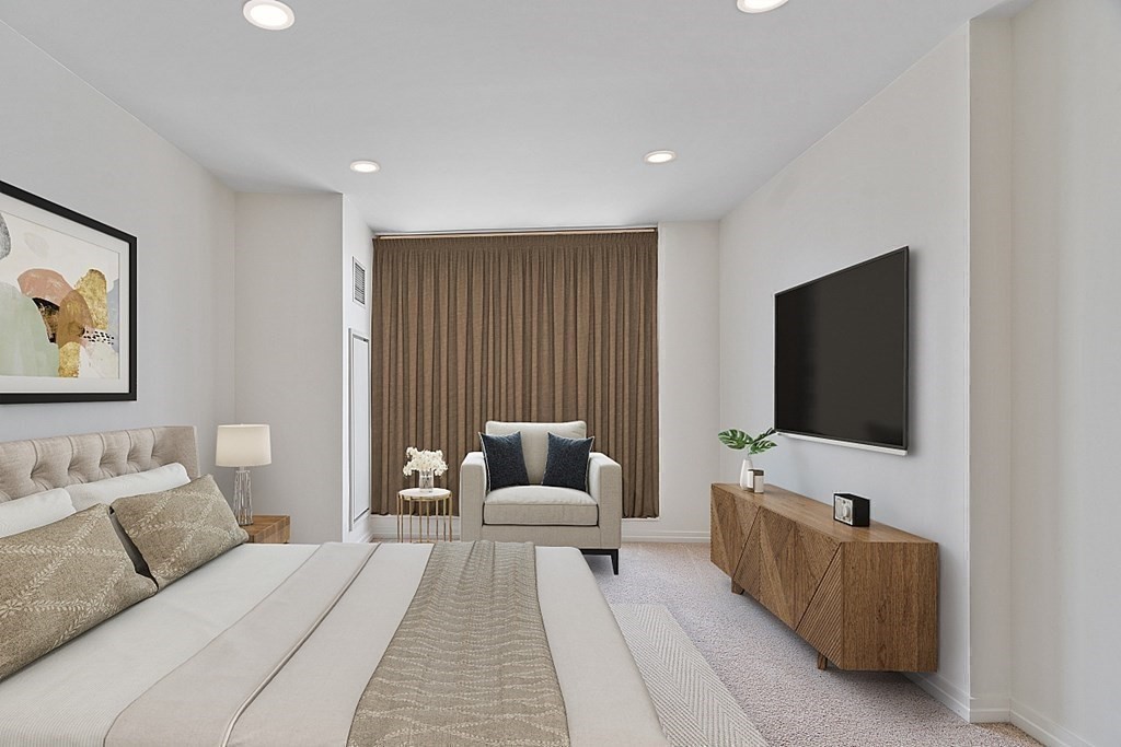 1 Franklin St # 2108