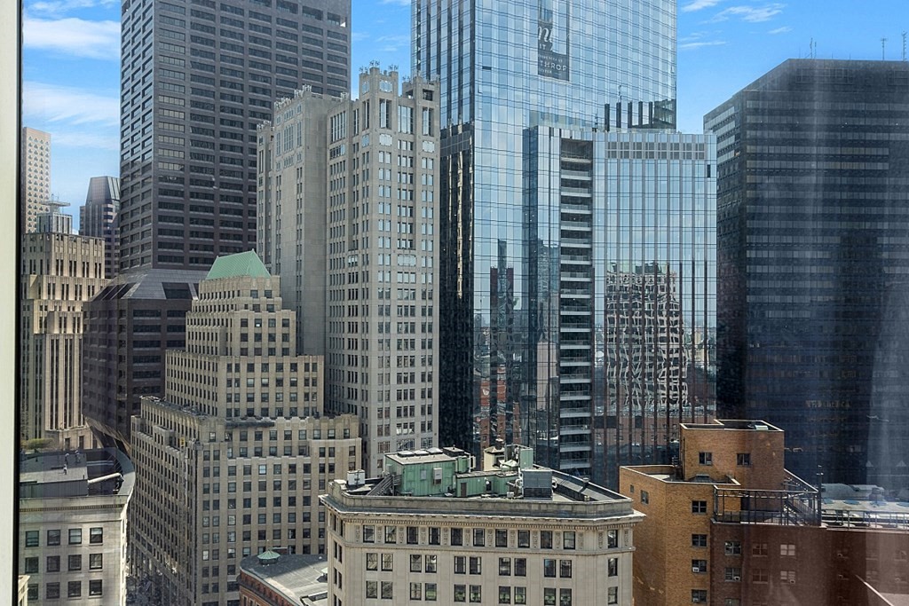 1 Franklin St # 2108