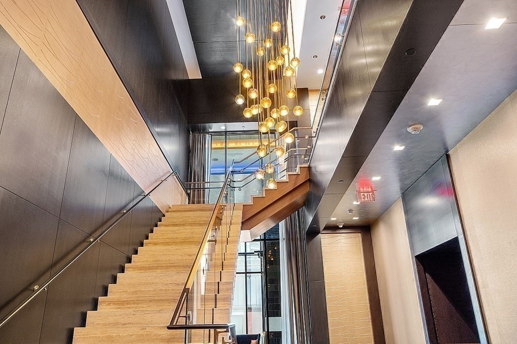 1 Franklin St # 2108