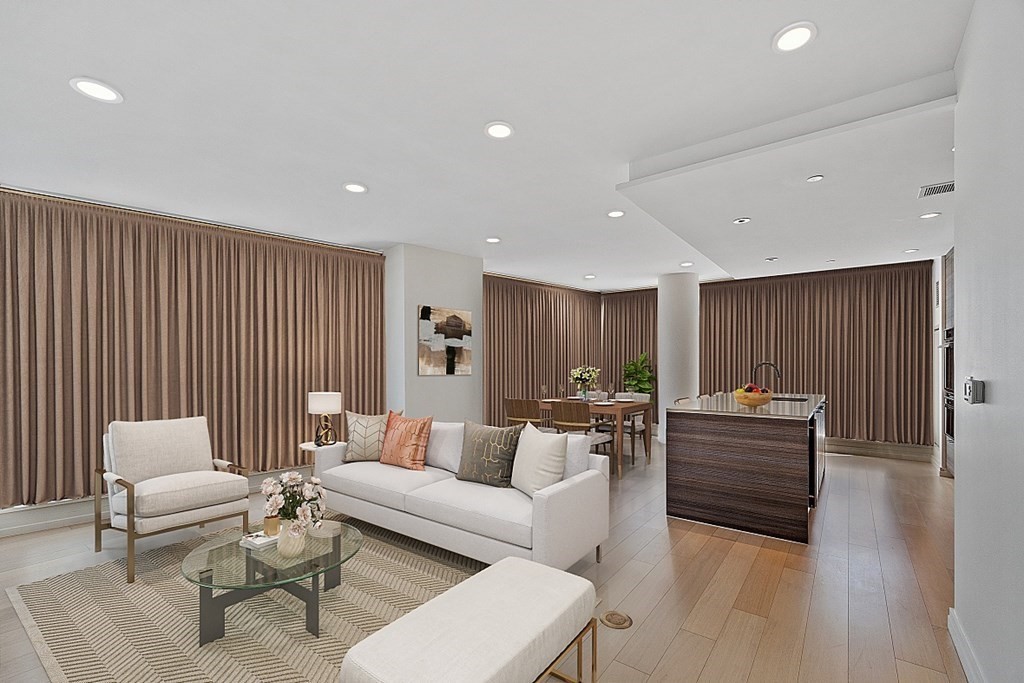 1 Franklin St # 2108