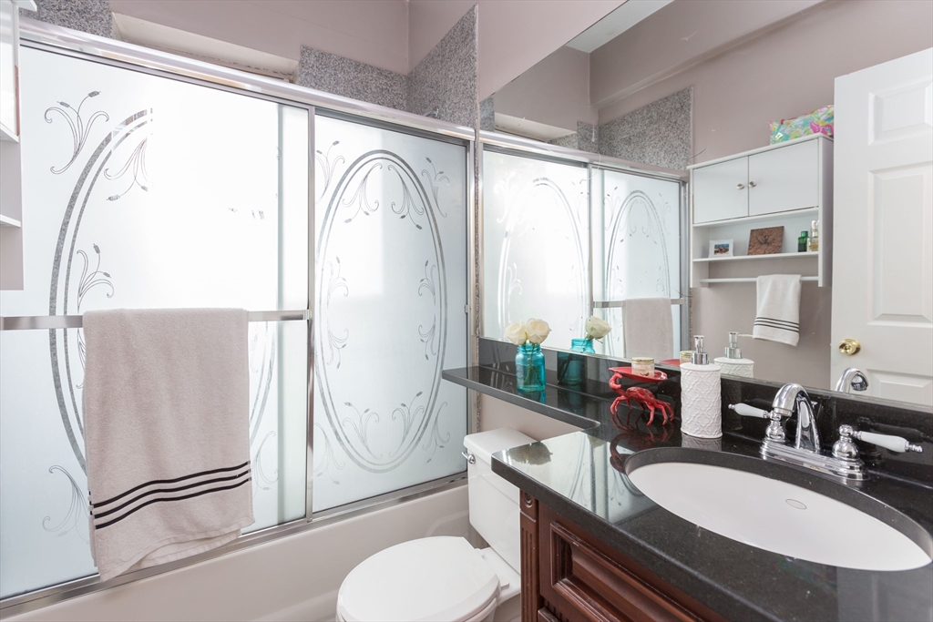 1750 Washington Street # 7