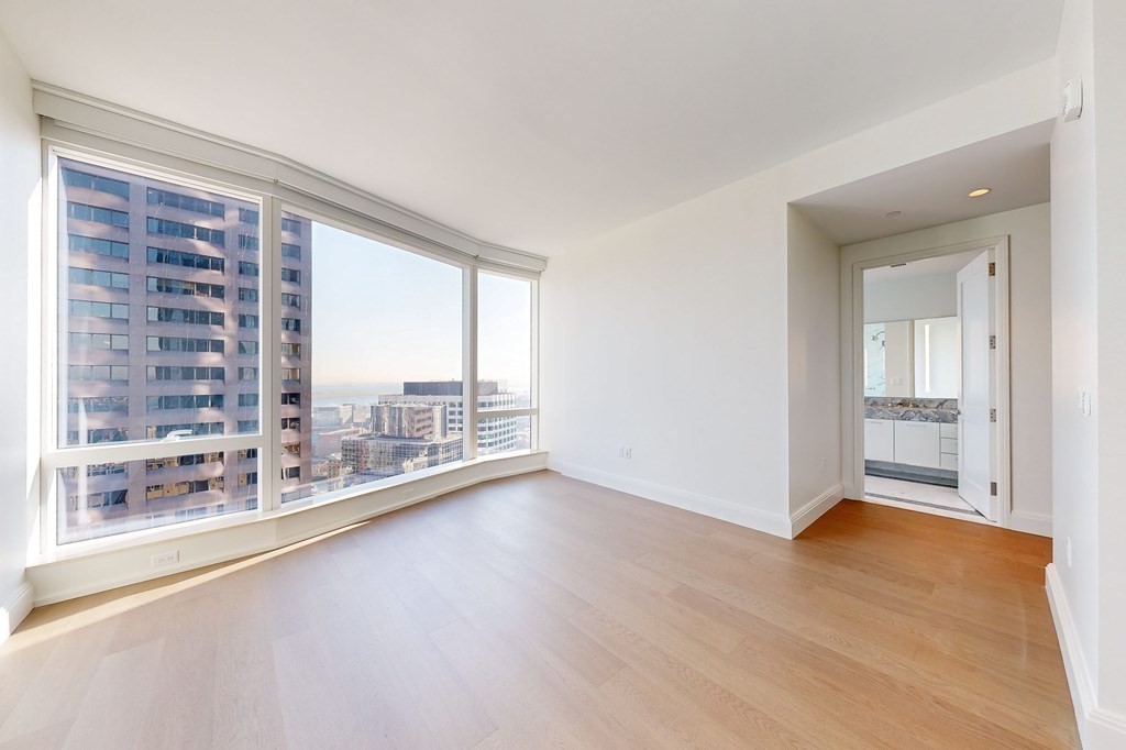 240 Devonshire Street # 4312