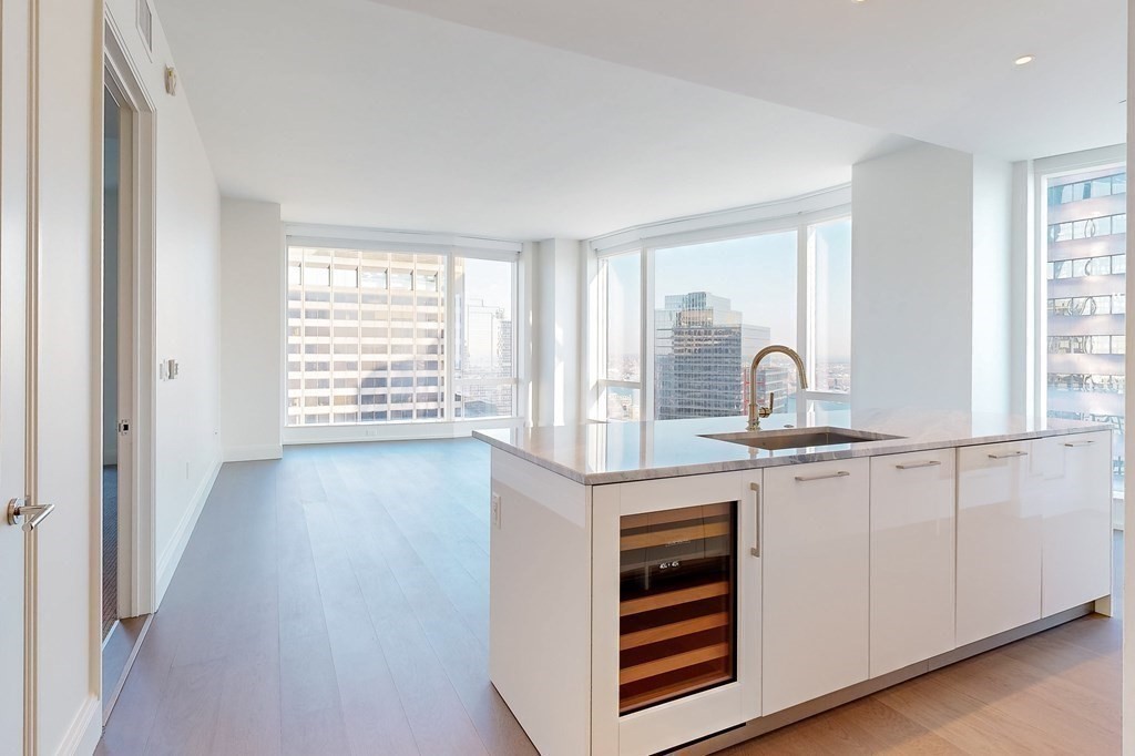 240 Devonshire Street # 4312