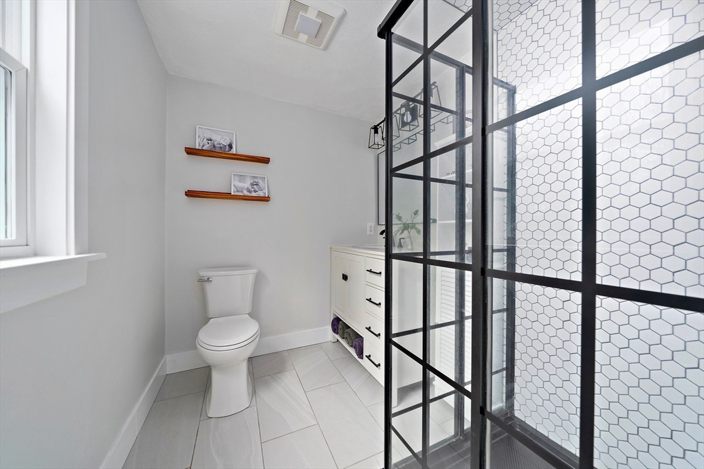 7 Birchwood Rd
