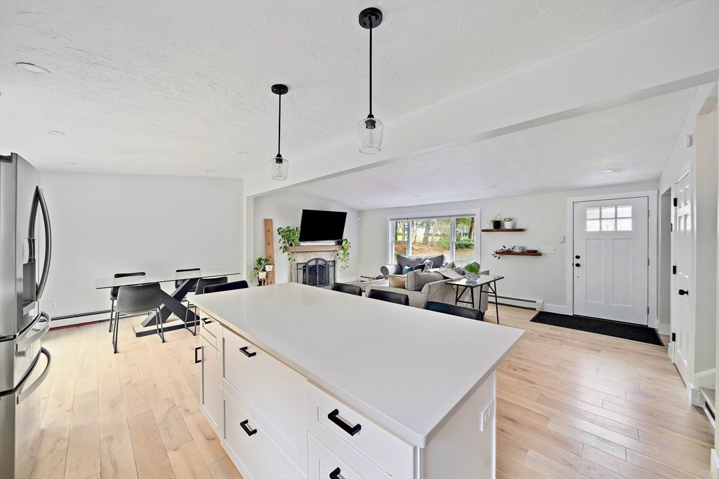 7 Birchwood Rd