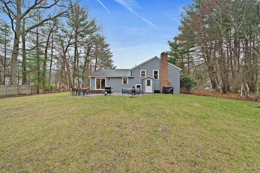 7 Birchwood Rd