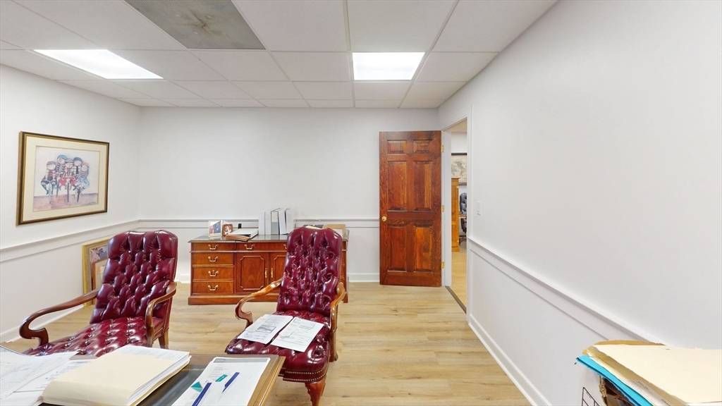 105 Chestnut St # 35