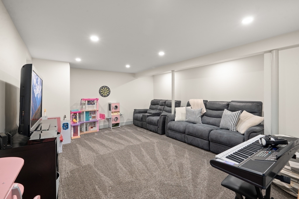 9 Orchard Drive