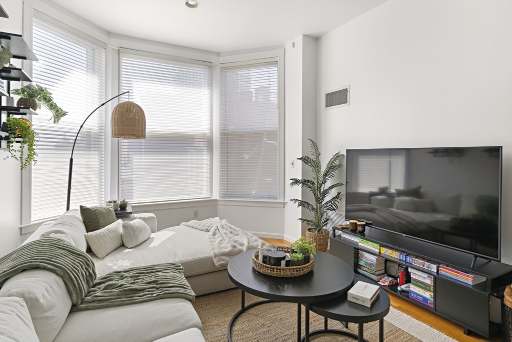 416 Marlborough St # 504