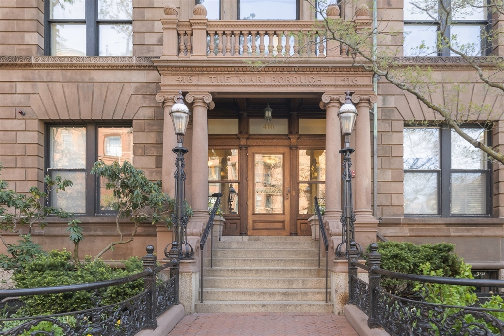 416 Marlborough St # 504