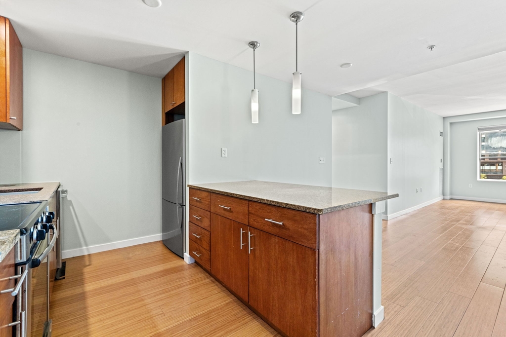 16 Miner Street # 301