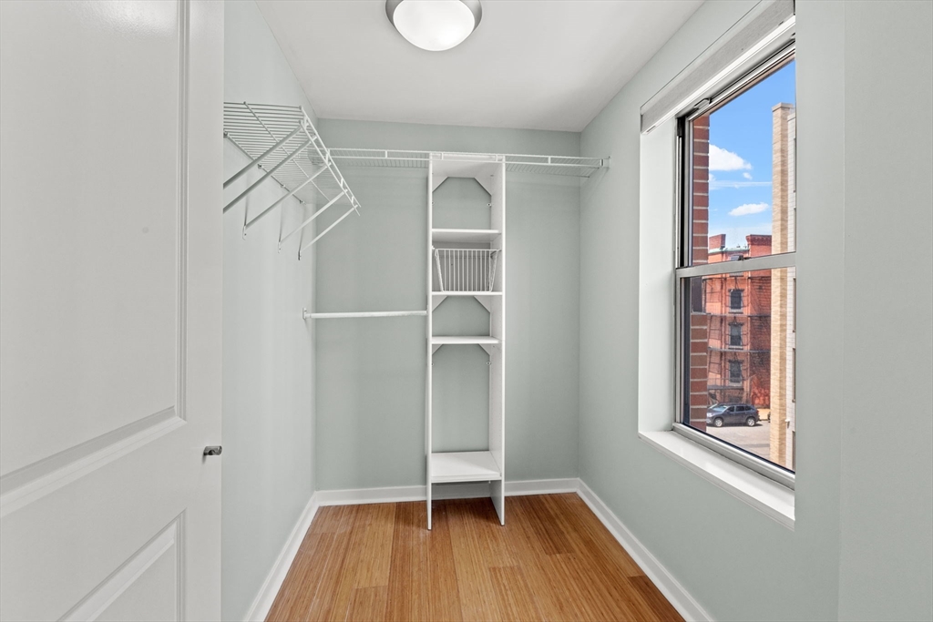 16 Miner Street # 301