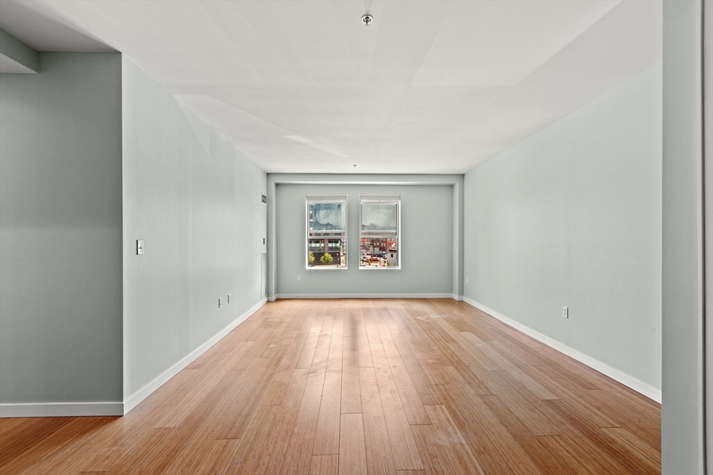 16 Miner Street # 301