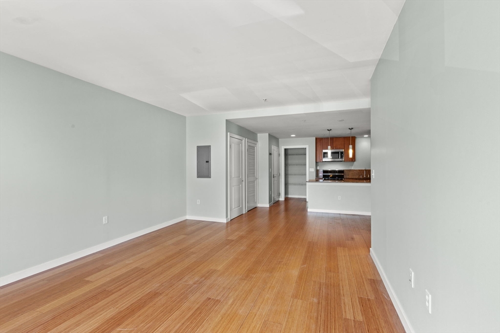 16 Miner Street # 301