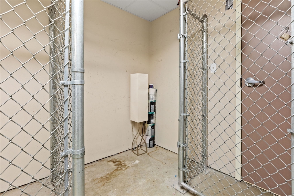 16 Miner Street # 301