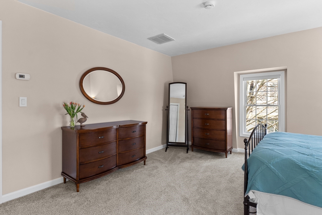 9B Victoria Garden # B