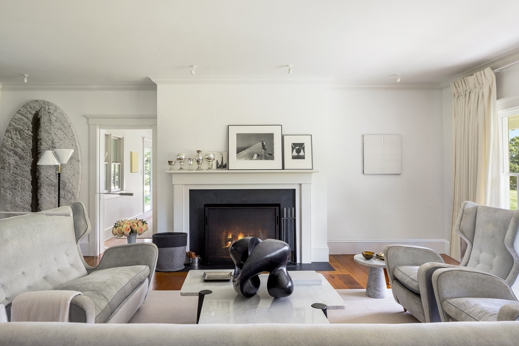 41 Cobbs Hill Road