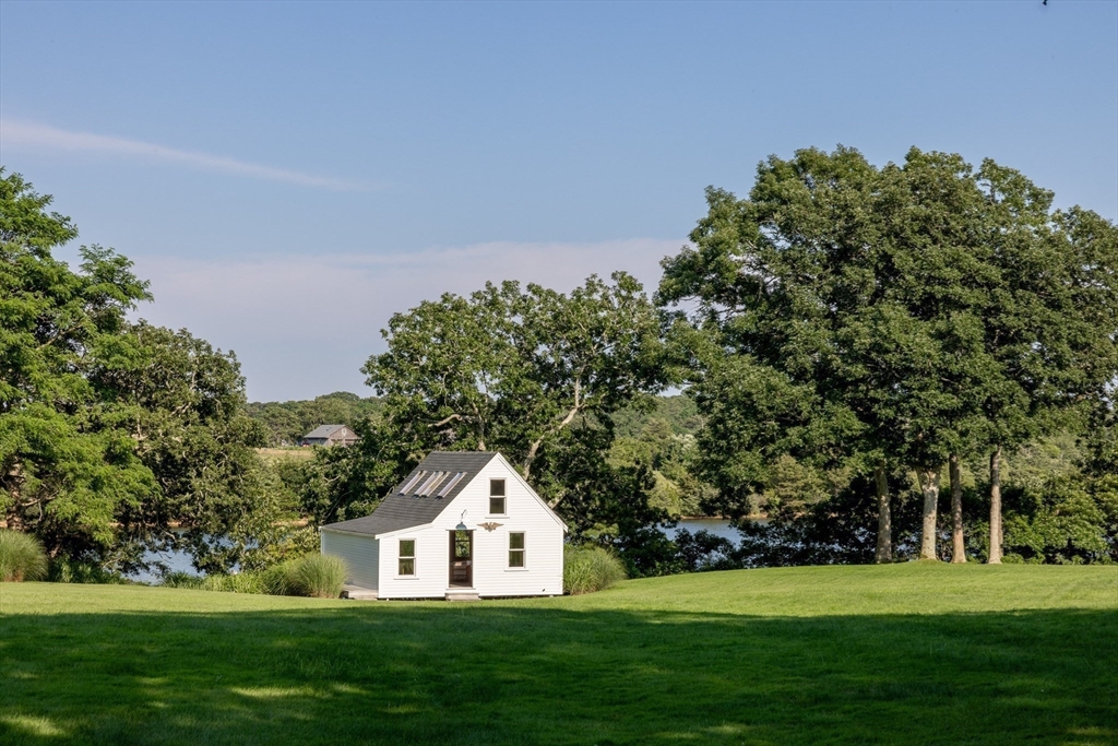 41 Cobbs Hill Road
