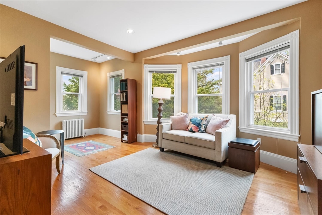 5 Winthrop Road