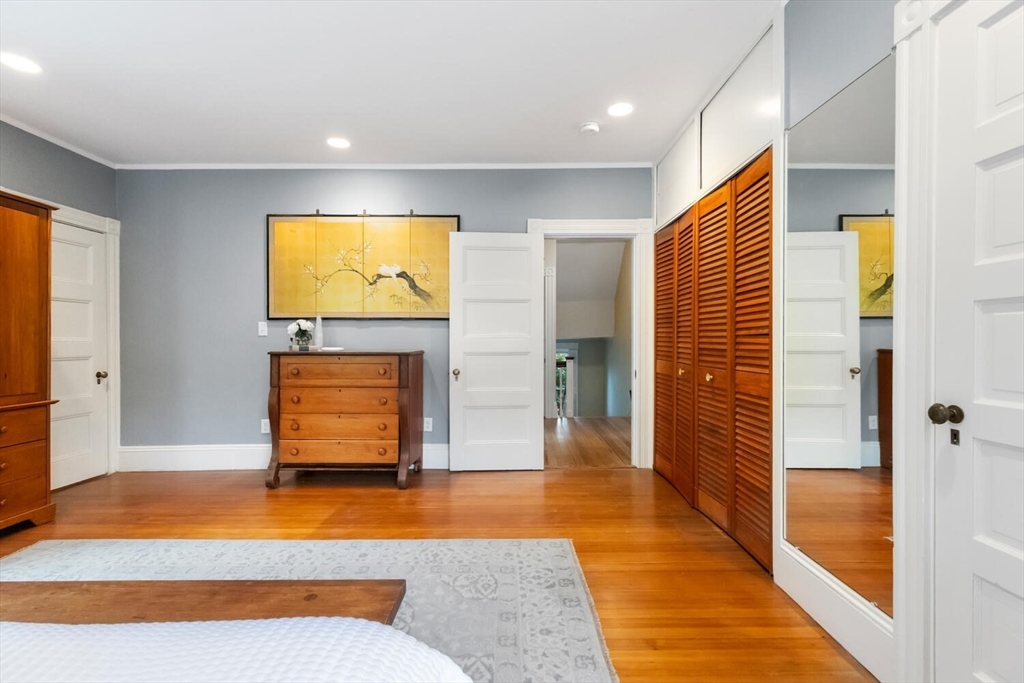 5 Winthrop Road