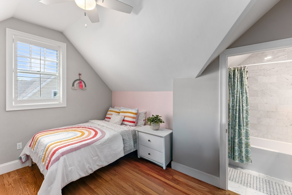 28 Park St # 2