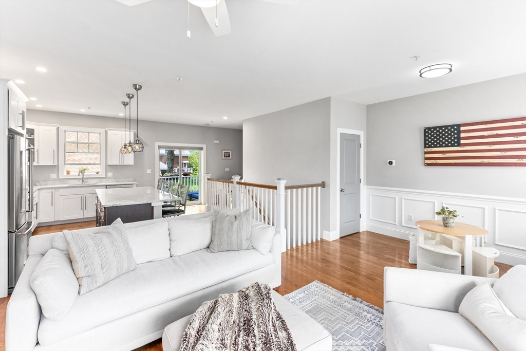 28 Park St # 2
