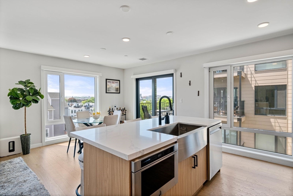 457 W Broadway # 409