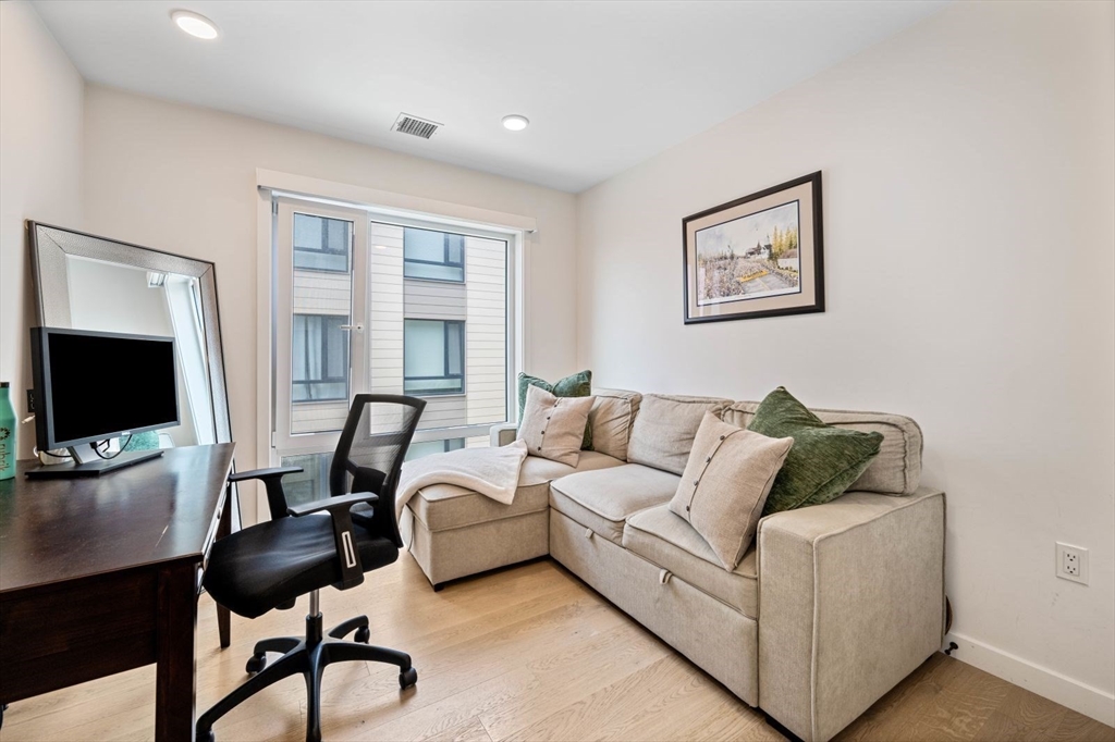457 W Broadway # 409