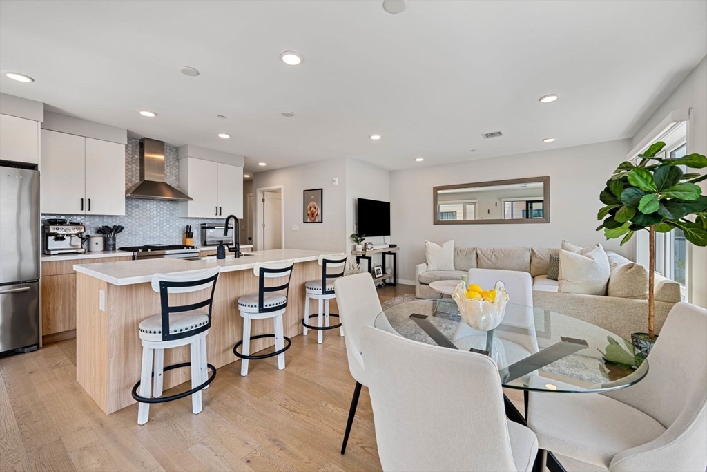 457 W Broadway # 409