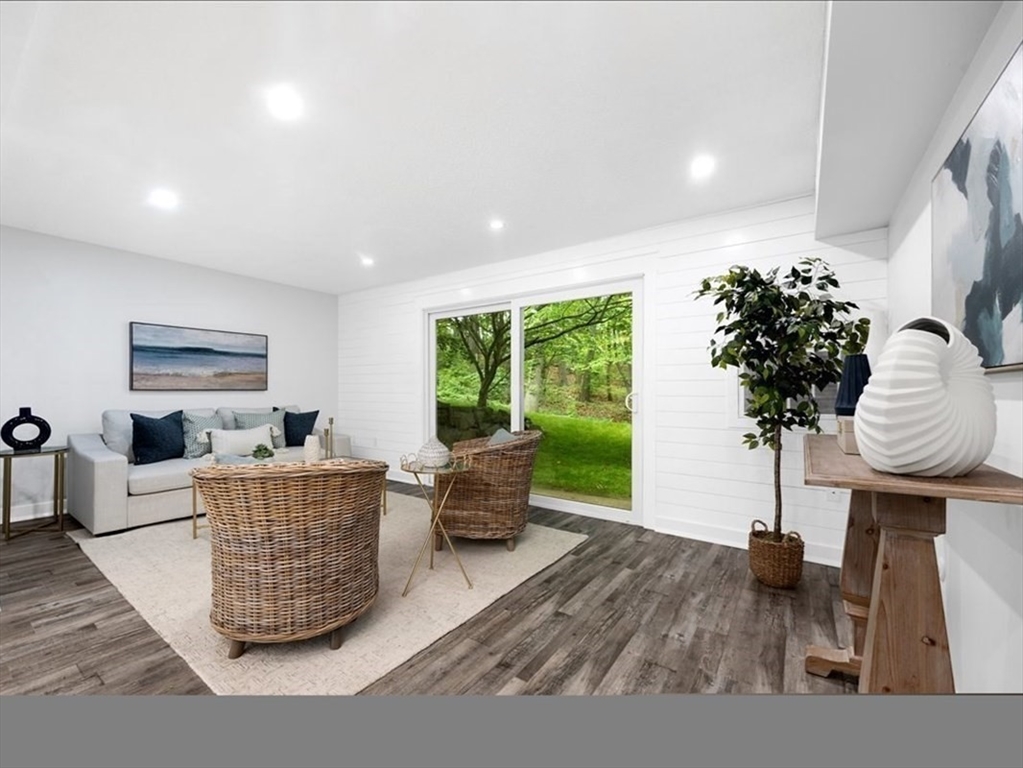 3 Beals Cove Rd Unit: E
