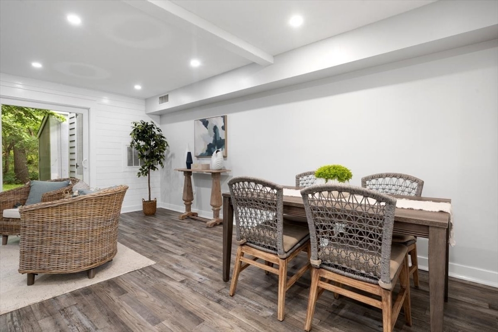 3 Beals Cove Rd Unit: E