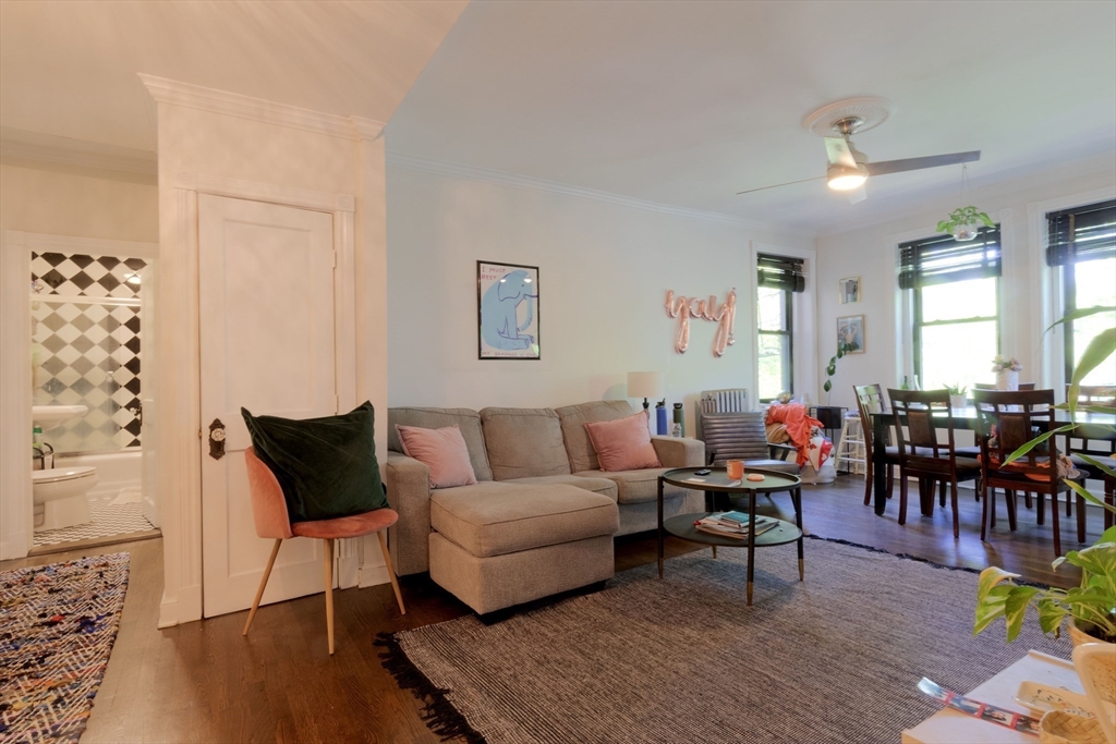 1400 Commonwealth Ave # 12