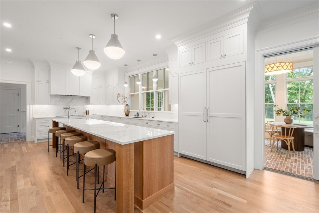15 Lathrop Rd
