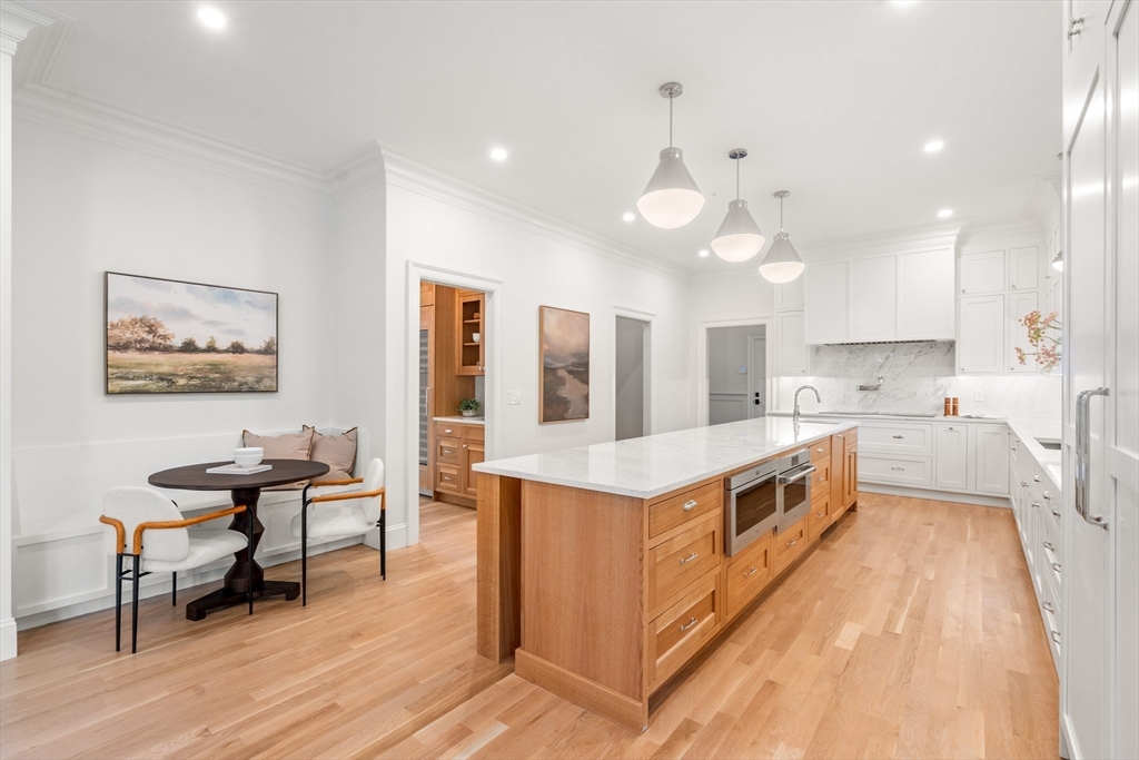 15 Lathrop Rd
