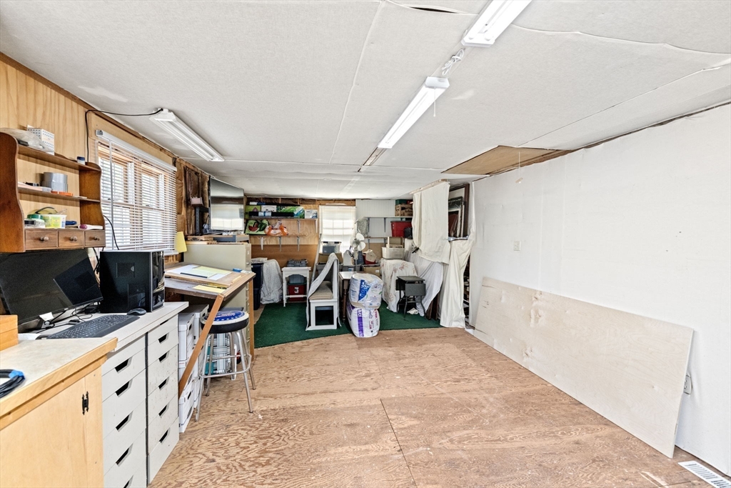 157 Branch St