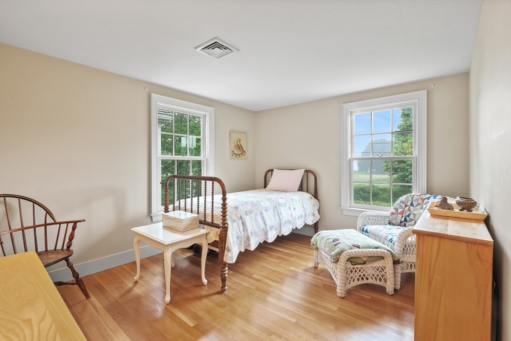 173 Powder Point Ave