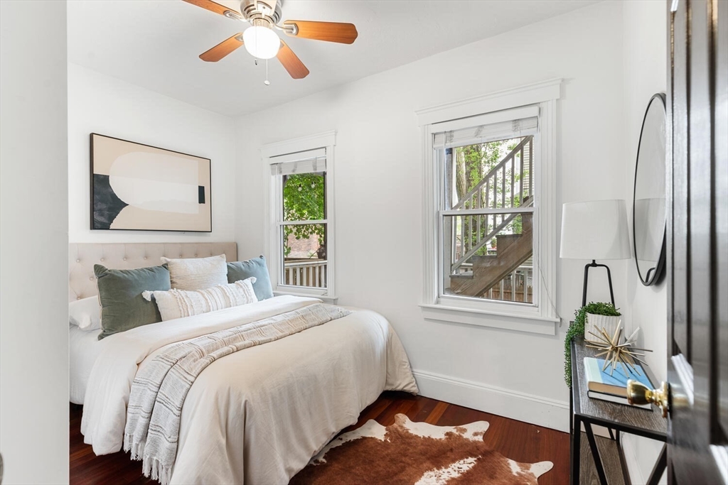 14 Mitchell St # 1