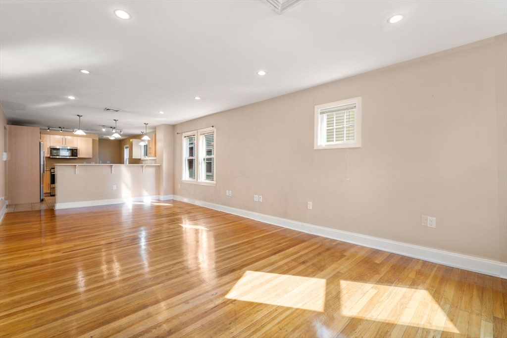 149 Sydney Street # 1