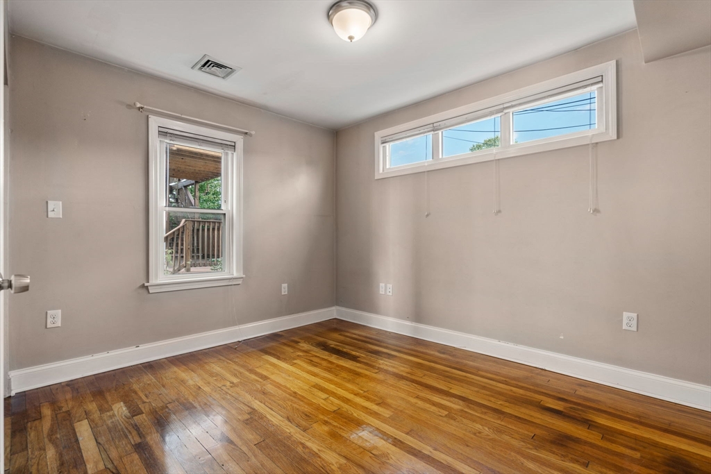 149 Sydney Street # 1