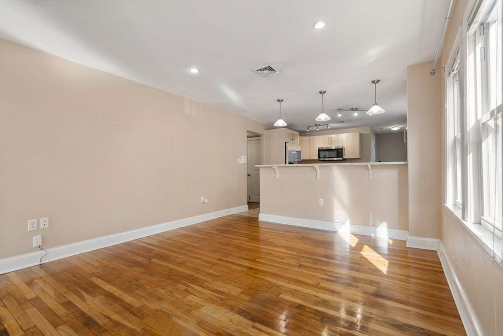 149 Sydney Street # 1