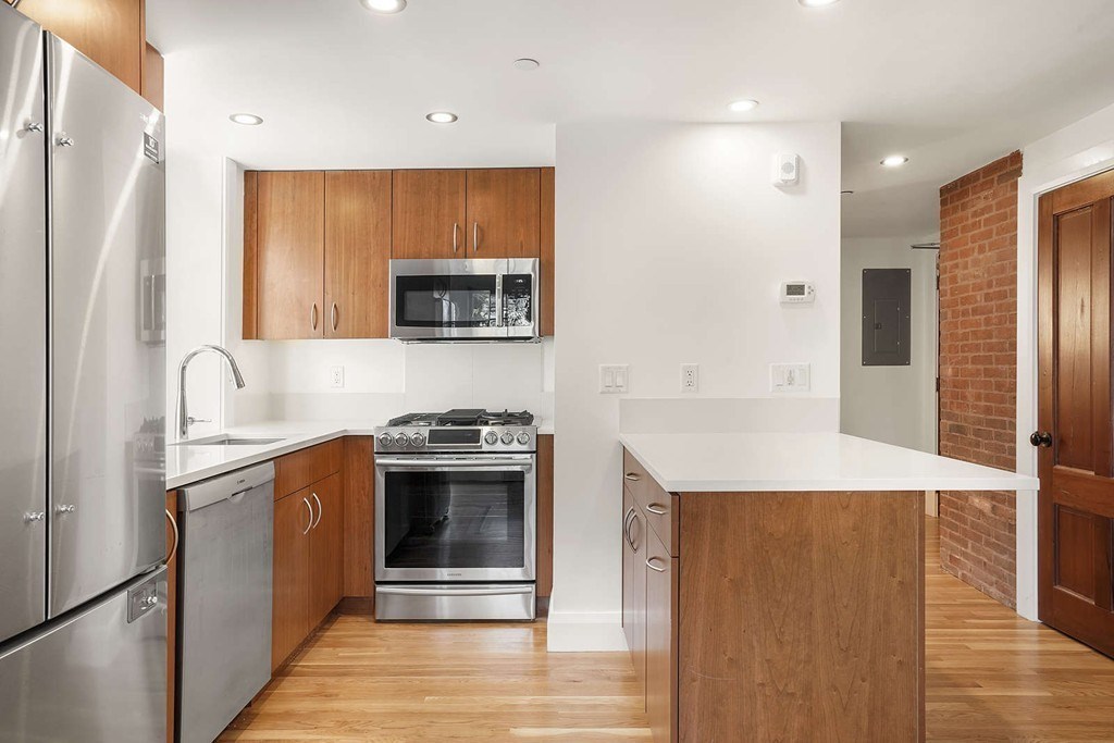 165 Winthrop Road - Half Fee # B